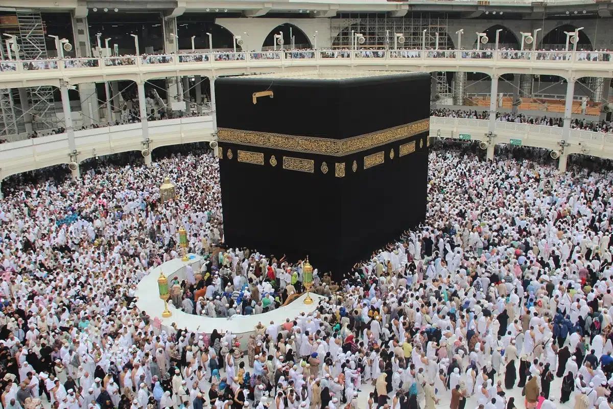 MASJID AL-HARAM · MAKKAH